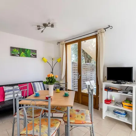 La Petite Toscane - Cbx100 By Interhome Apartment